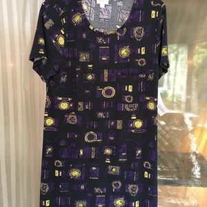 Medium camera  Carly NWT Lularoe